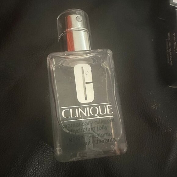 Clinique Transparent Jelly - Picture 2 of 2
